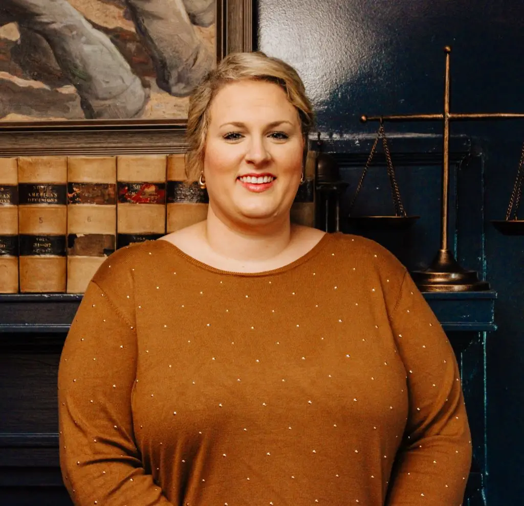 Headshot of Paralegal Samantha Horton of Austin McDaniel Law.